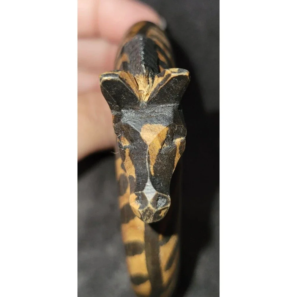 Vintage Hand Carved Wood African Safari Animal Jewelry Set Necklace & 3 Bangles